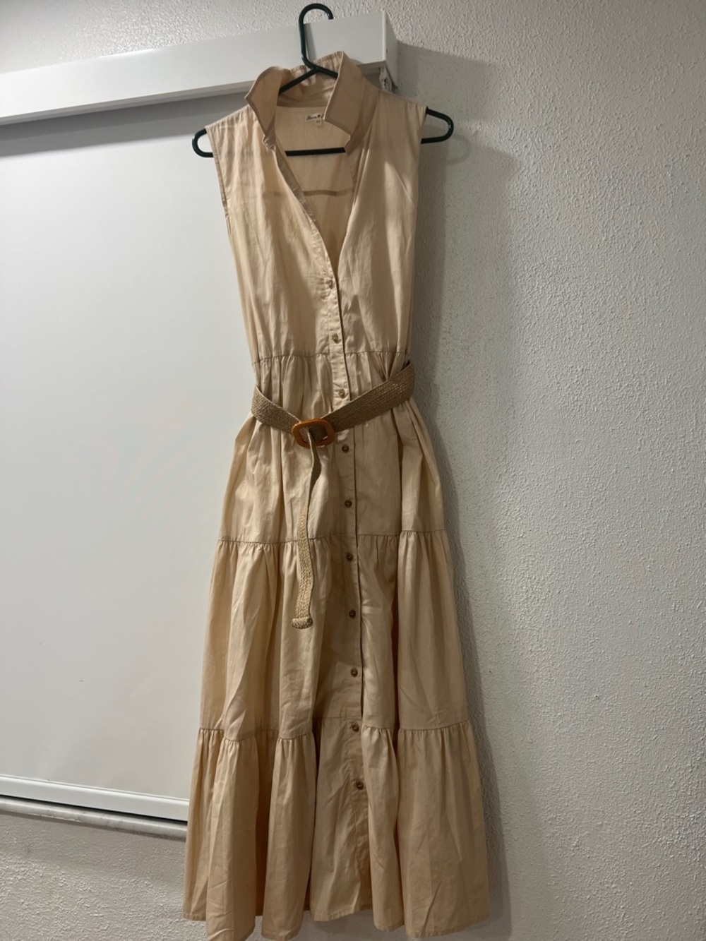 Sleeveless Button-Front Cream Maxi Dress with Belt